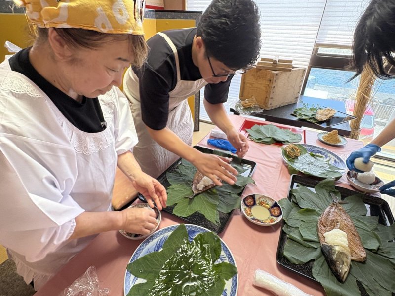 Sushi prototype: Heshiko sushi making experience